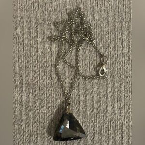 Vintage silver tone triangular smoky gray/blue crystal pendant chain necklace